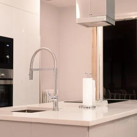 Rum i privatbostad Habitacion En Vivienda Centrica *