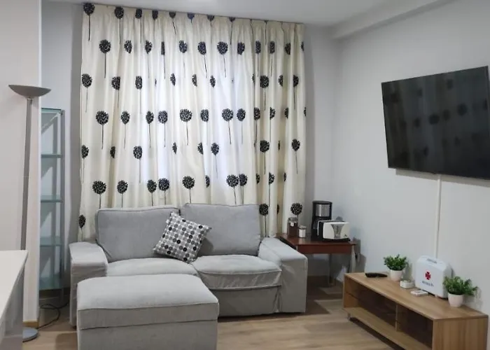 Habitacion En Vivienda Centrica בית אירוח בילבאו