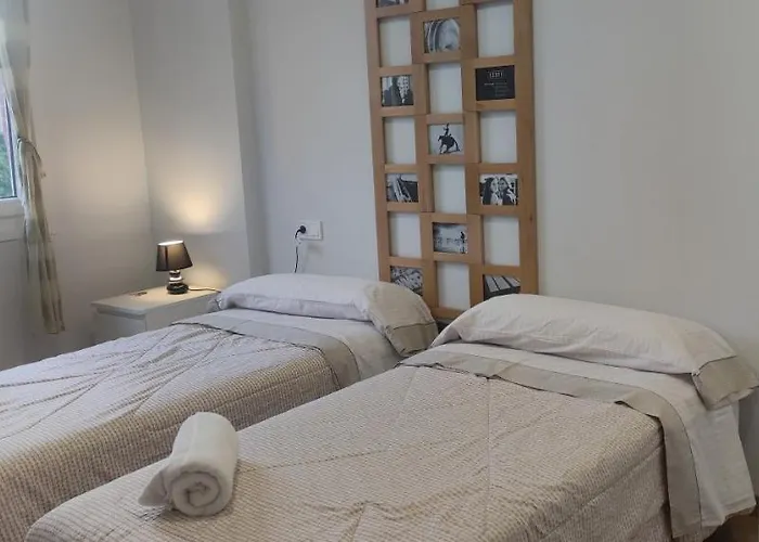 Habitacion En Vivienda Centrica בילבאו